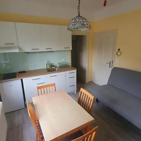Aparthouse Macek *