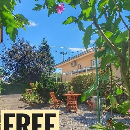 Aparthouse Macek *